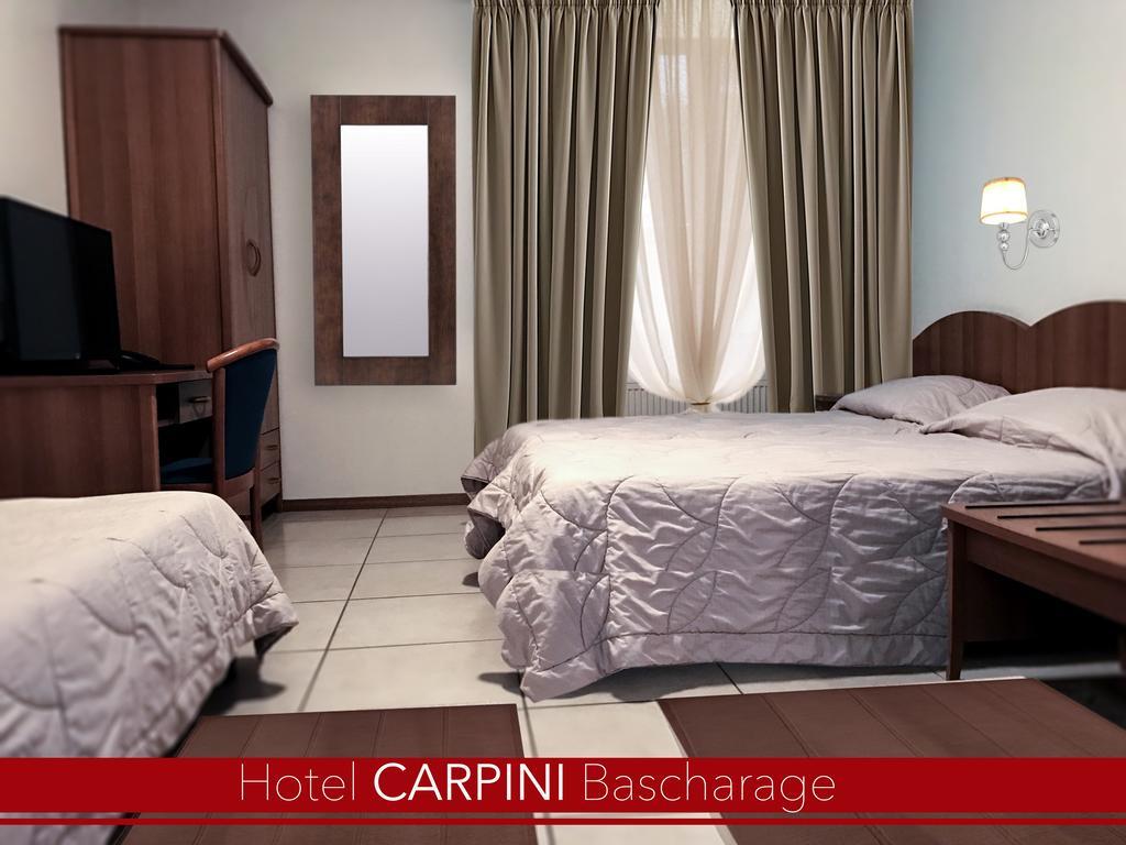 Hotel Carpini Башараж Екстериор снимка